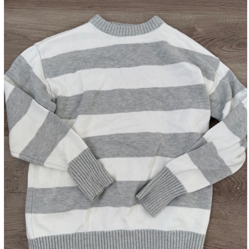 Orange Kiss Essentials Striped Knit Sweater Grey White Crew Neck Mens Medium